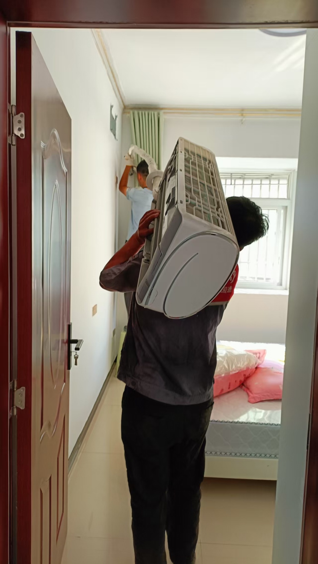 五指山市空调移机